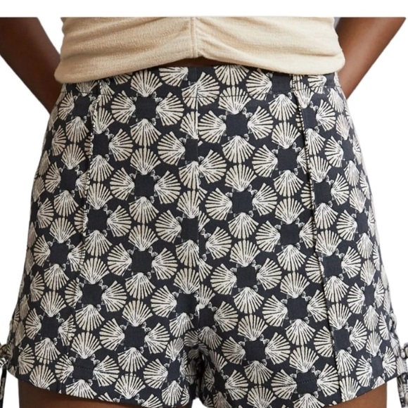 Anthropologie Maeve Micro Mini Seashell Printed High Waist Shorts Women Size 12 - Picture 2 of 5